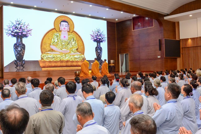 Dharma Talk “Peaceful place to stop ” – The 96th Seven-Day Retreat